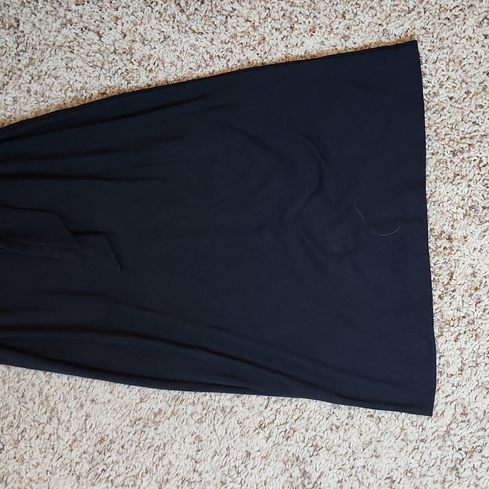 Vince. Scoop neck camisole wrap dress - Picture 5 of 7
